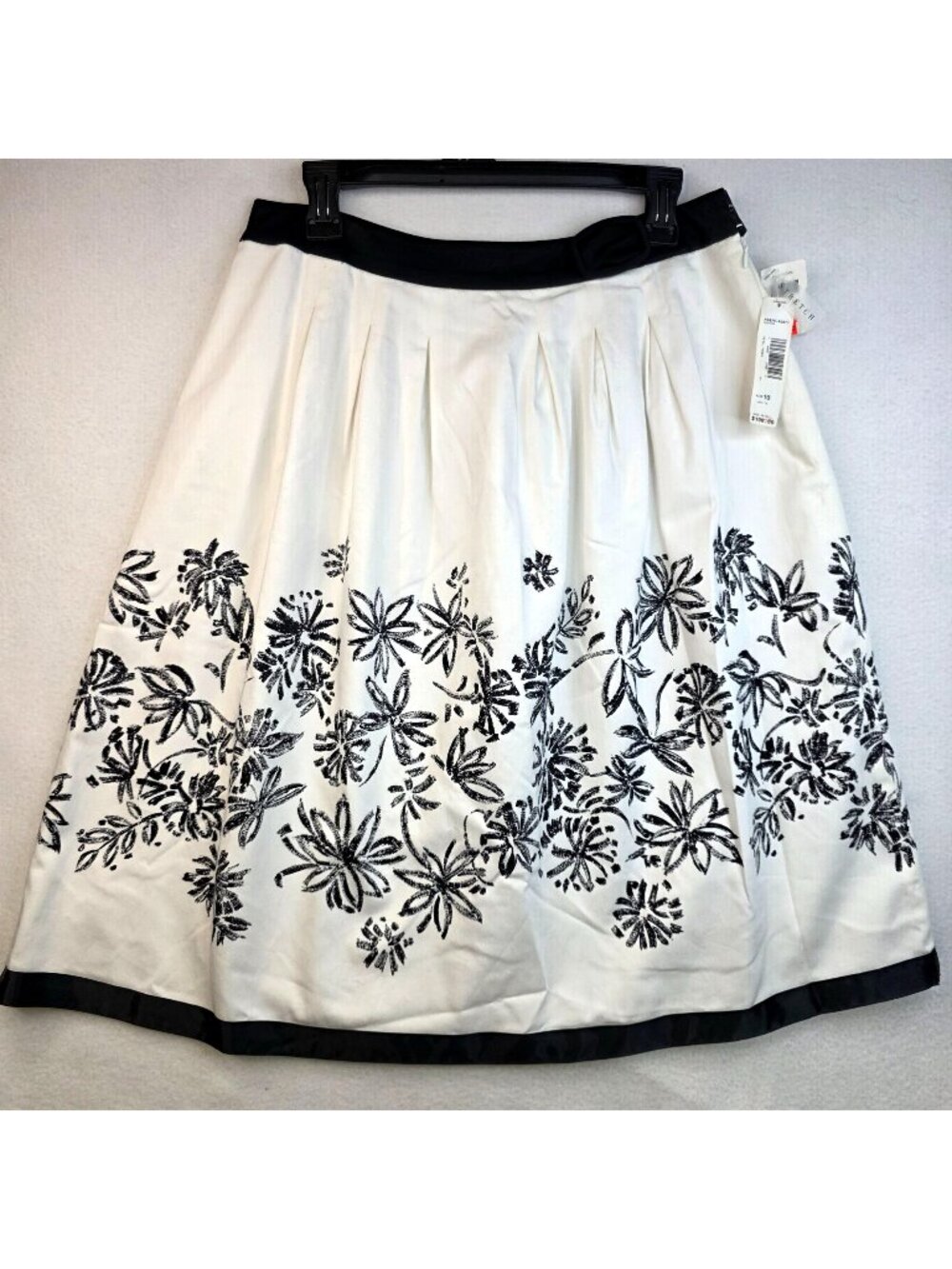 Vintage Pendleton Floral Pleat Skirt 10P White Black Cottagecore Granny Feminine